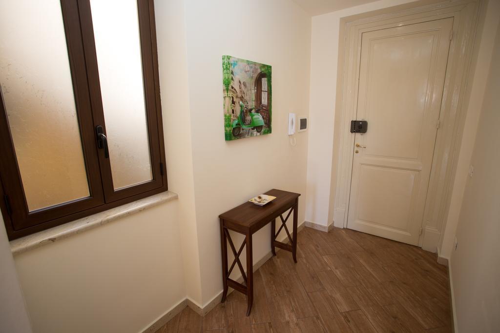 Massimissimo Apartment Palermo Bagian luar foto
