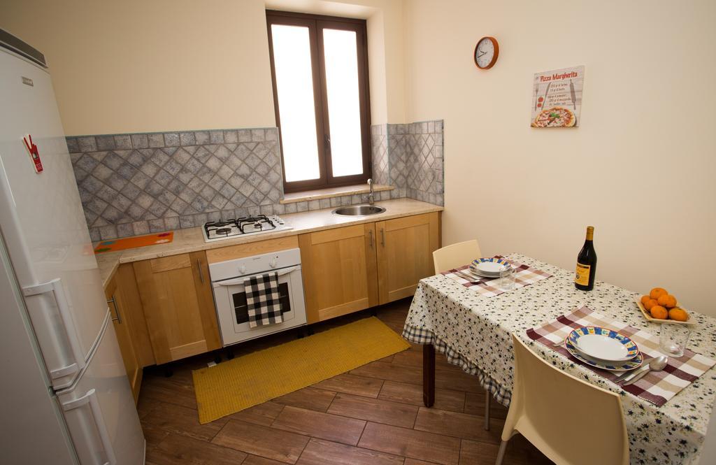 Massimissimo Apartment Palermo Bagian luar foto